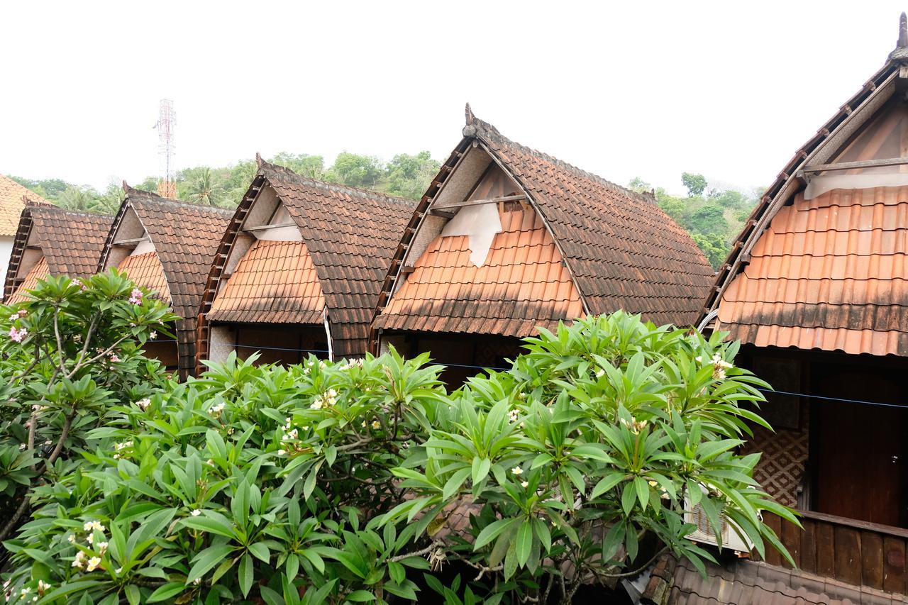 Kerti Beach Bungalow&Restaurant Padang Bai Exterior foto