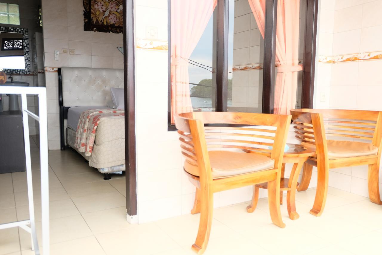 Kerti Beach Bungalow&Restaurant Padang Bai Exterior foto