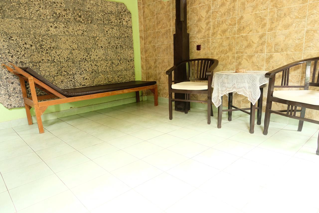 Kerti Beach Bungalow&Restaurant Padang Bai Exterior foto