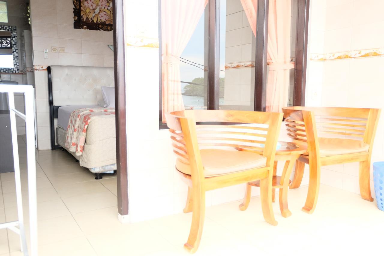 Kerti Beach Bungalow&Restaurant Padang Bai Exterior foto